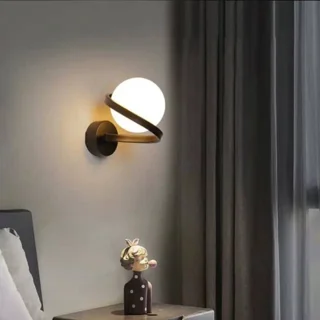 چراغ دیواری مدرن مارپیچ مدل هلیوس مشکی
